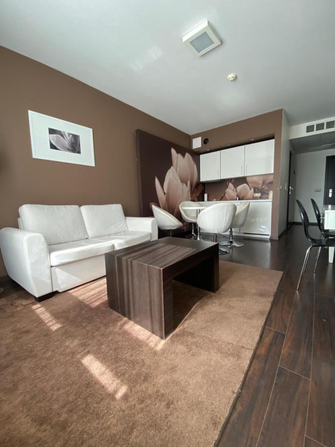 Apartament Prywatny Salon Z Aneksem Kuchennym I Sypialnia W Hotelu Diva Kolobrzeg Ngoại thất bức ảnh