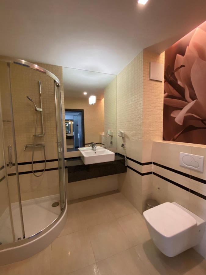 Apartament Prywatny Salon Z Aneksem Kuchennym I Sypialnia W Hotelu Diva Kolobrzeg Ngoại thất bức ảnh