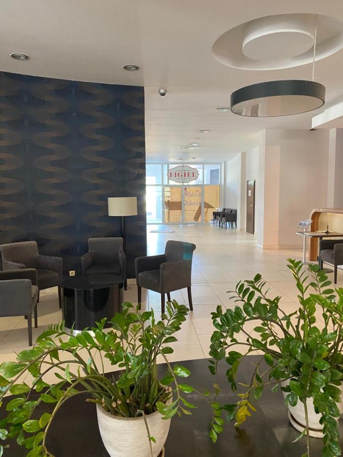 Apartament Prywatny Salon Z Aneksem Kuchennym I Sypialnia W Hotelu Diva Kolobrzeg Ngoại thất bức ảnh