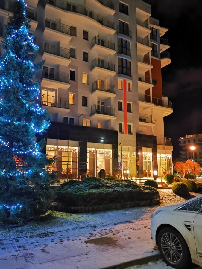 Apartament Prywatny Salon Z Aneksem Kuchennym I Sypialnia W Hotelu Diva Kolobrzeg Ngoại thất bức ảnh