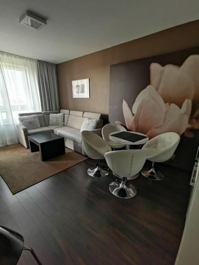 Apartament Prywatny Salon Z Aneksem Kuchennym I Sypialnia W Hotelu Diva Kolobrzeg Ngoại thất bức ảnh