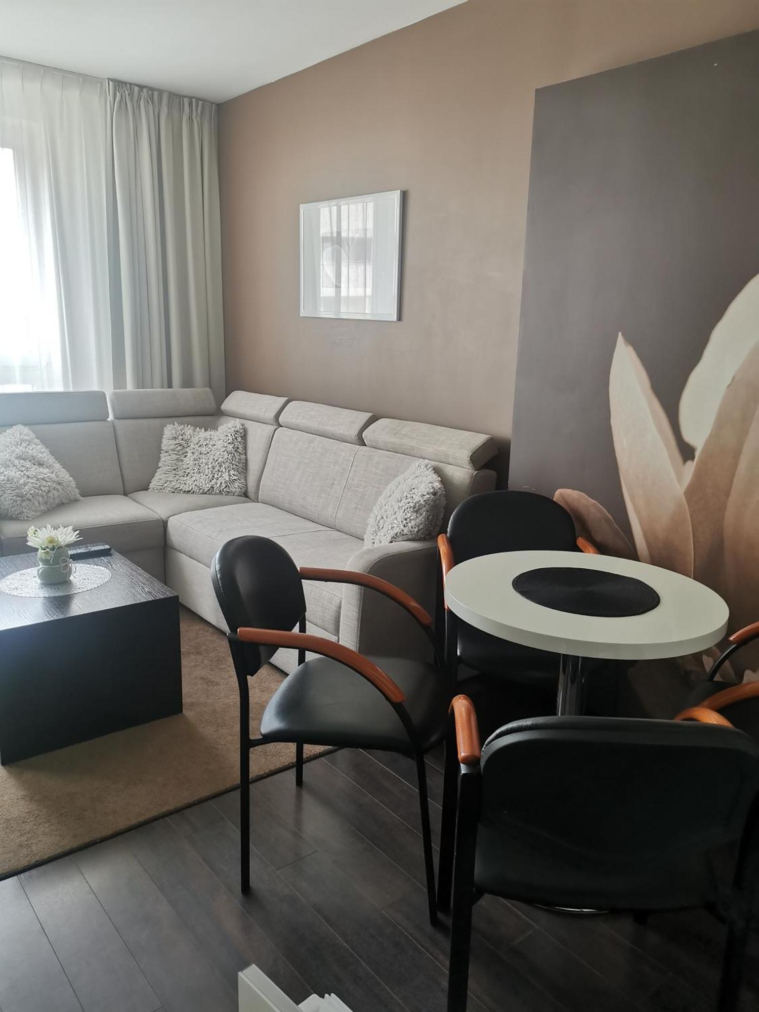 Apartament Prywatny Salon Z Aneksem Kuchennym I Sypialnia W Hotelu Diva Kolobrzeg Ngoại thất bức ảnh